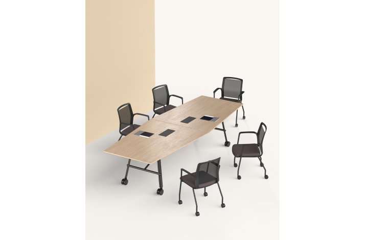 TOSCA MESH STOL MED HJUL/MEDER