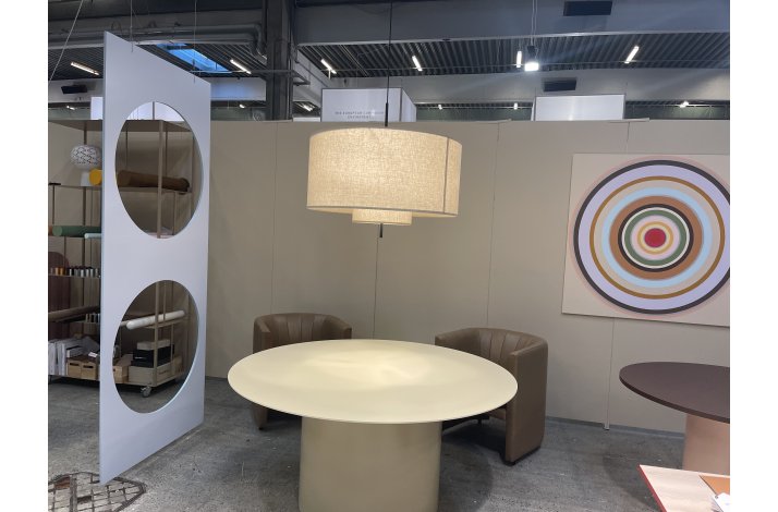 Rumdeler futurisk desing. Nu kr. 150.- Normal kr. 2.800.-