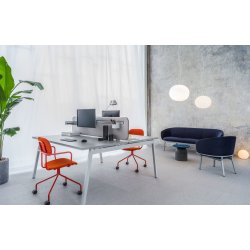 NEW SCHOOL STOL MED HJUL, LAV